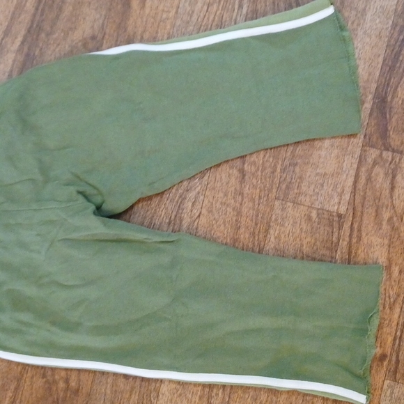 HCO green capris size xs - Picture 6 of 7